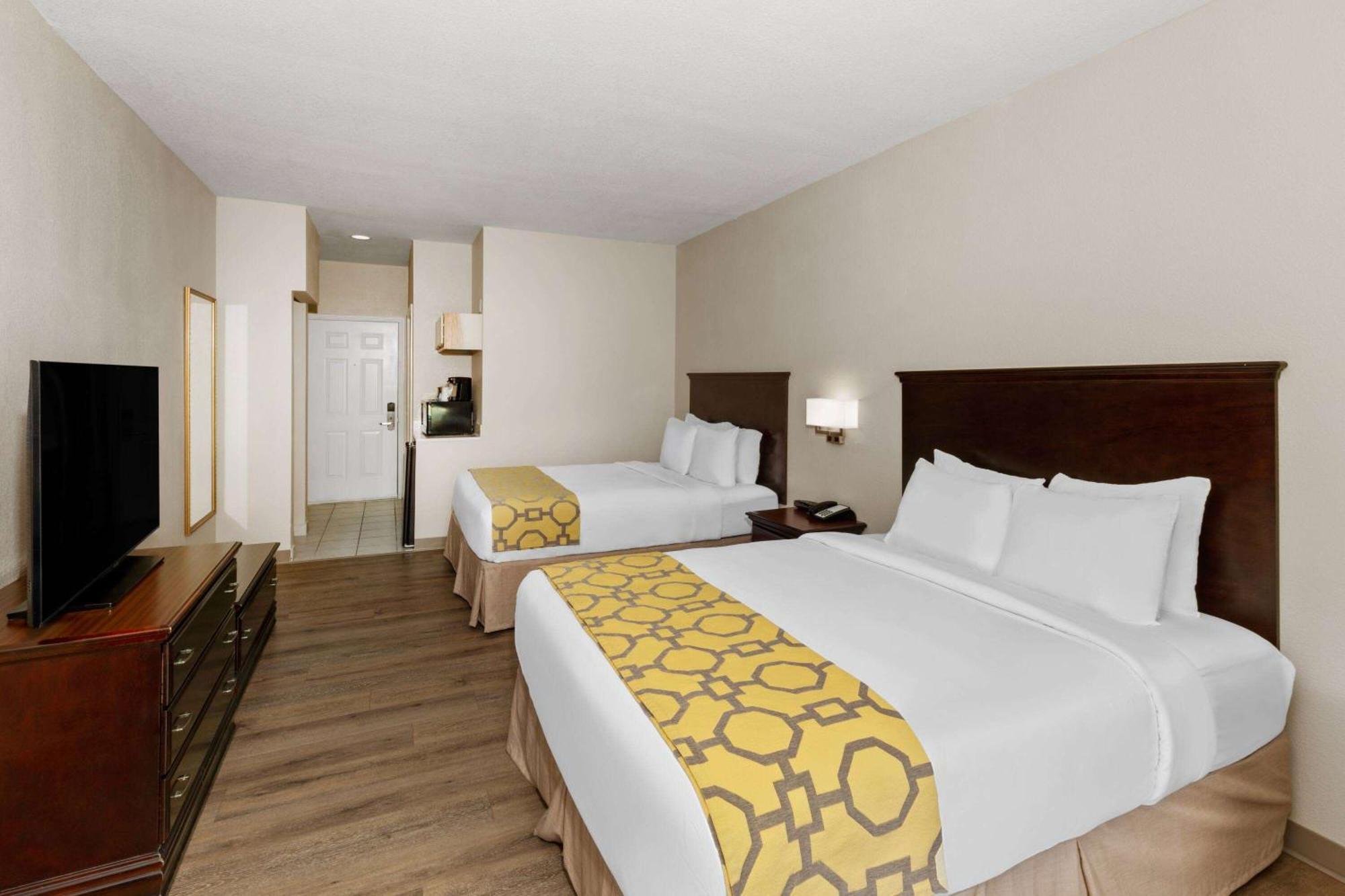 Baymont By Wyndham Houston Brookhollow Kültér fotó