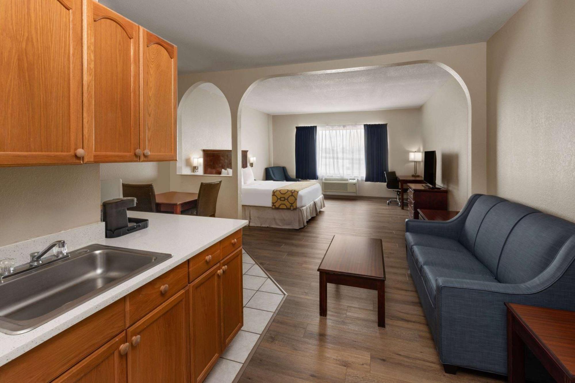 Baymont By Wyndham Houston Brookhollow Kültér fotó